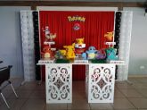 DECORAÇÃO POKÉMON MESA 2 CUBO ARABESCO GRADE CORTINA MDF BOLO - Aluguel em Londrina