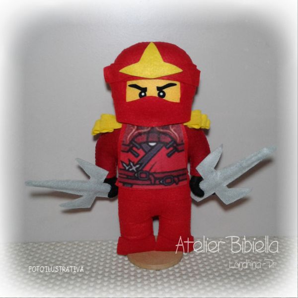 NINJAGO LEGO KIT 4 PERSONAGENS 25 CM