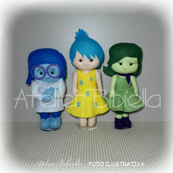 DIVERTIDAMENTE KIT 5 PERSONAGENS BASE JOY 30CM