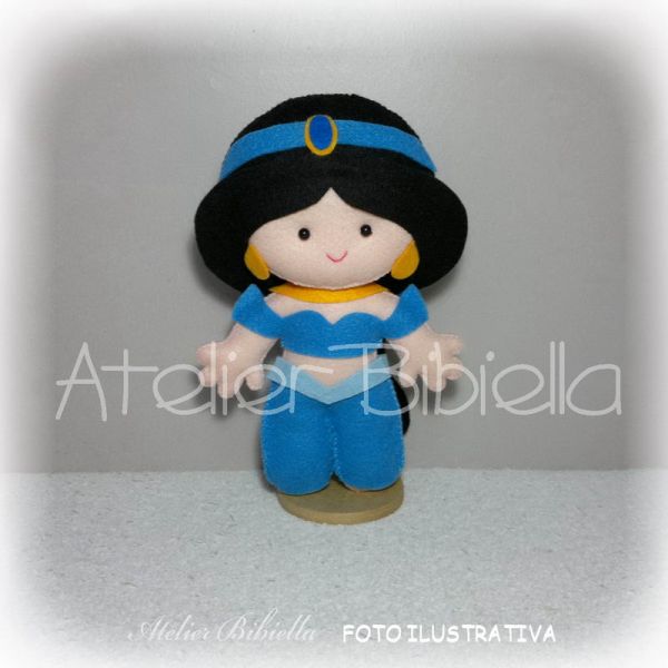 JASMINE PERSONAGEM 20 CM UNIDADE COM SUPORTE