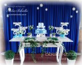 DECORAÇÃO CHÁ DE FRALDAS SEM TEMA MESA LUIZ XV CORTINA MDF FLORES BOLO - Festa Londrina