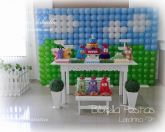 DECORAÇÃO GALINHA PINTADINHA MESA FLORAL TELA DE BALÕES MDF BANCO BOLO - Festa em Londrina