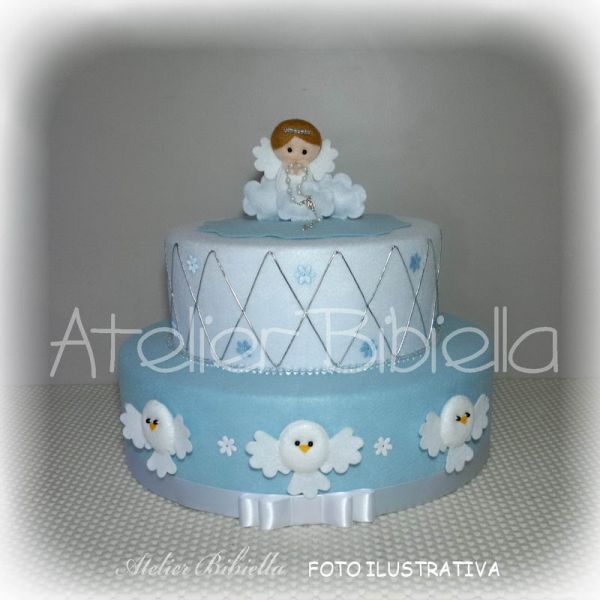 DECORAÇÃO BATIZADO MESA LUIZ XV COM LATERAL CORTINA AZUL MDF BOLO - Aluguel em Londrina