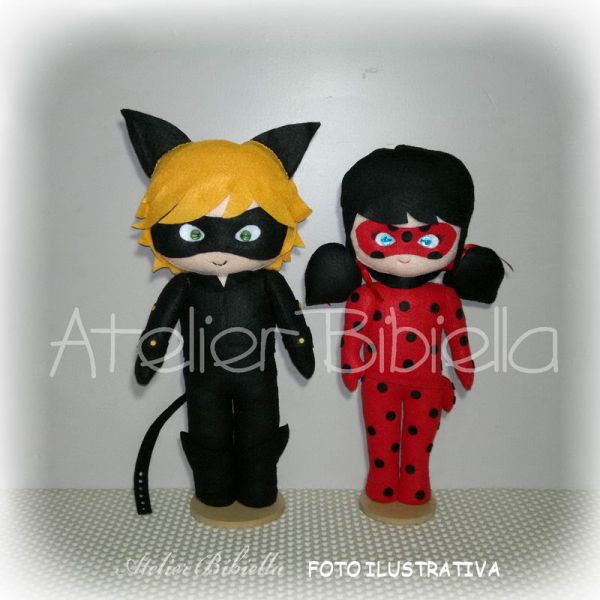 LADYBUG OU CAT NOIR 25CM UNIDADE COM SUPORTE