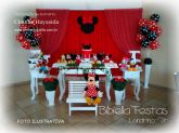 DECORAÇÃO MINNIE MESA LUIZ XV COM LATERAL CORTINA DUPLA MDF BANCO BOLO - Aluguel em Londrina