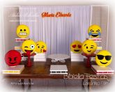 DECORAÇÃO EMOTICONS SEM MESA GRADE CORTINA MDF SEM BOLO COM NOME - Festa em Londrina