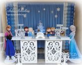 DECORAÇÃO FROZEN MESA 2 CUBO ARABESCO GRADE CORTINA MDF DISPLAY BOLO SEM NOME - Aluguel em Londrina