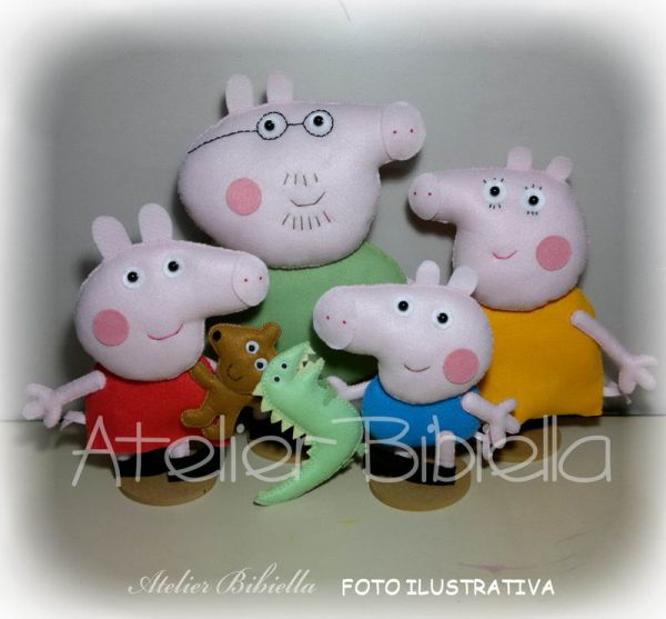 KIT PEPPA PIG FAMILIA COM SUPORTES