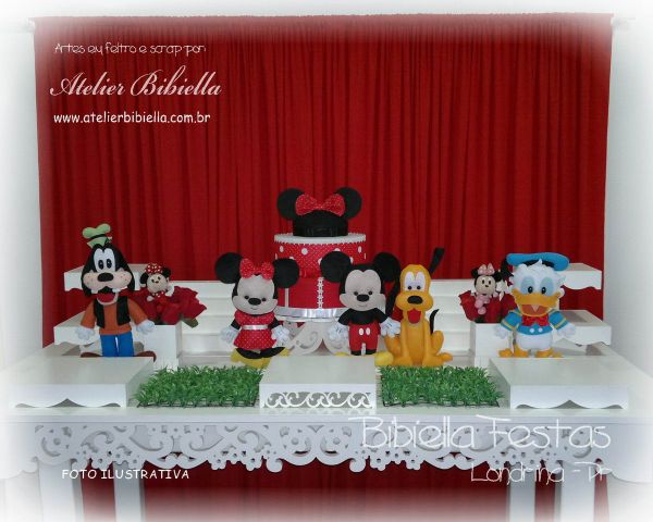 DECORAÇÃO MINNIE MESA FLORAL CORTINA MDF BOLO - Aluguel de Festa em Londrina