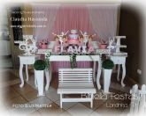 DECORAÇÃO BAILARINA MESA LUIZ XV COM LATERAL CORTINA VOAL MDF BANCO BOLO NOME ALUGADO