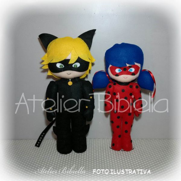 LADYBUG OU CAT NOIR 25CM UNIDADE COM SUPORTE